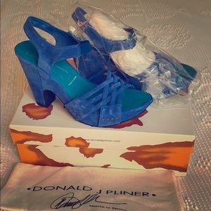 Donald Pliner- Blue Suede Wedge Sandals (Size 6)